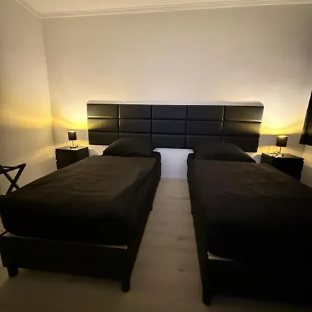 Appartement Freshly Renovated Kitchen Wifi Near Duesseldorf Airport Essen