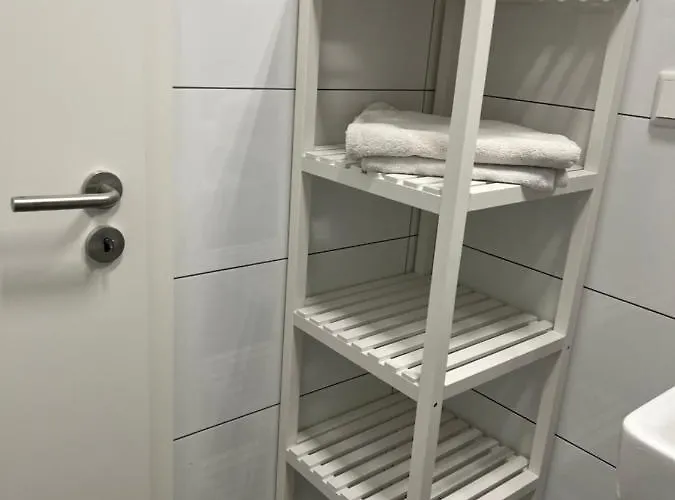 Appartamento Freshly Renovated Kitchen Wifi Near Duesseldorf Airport *