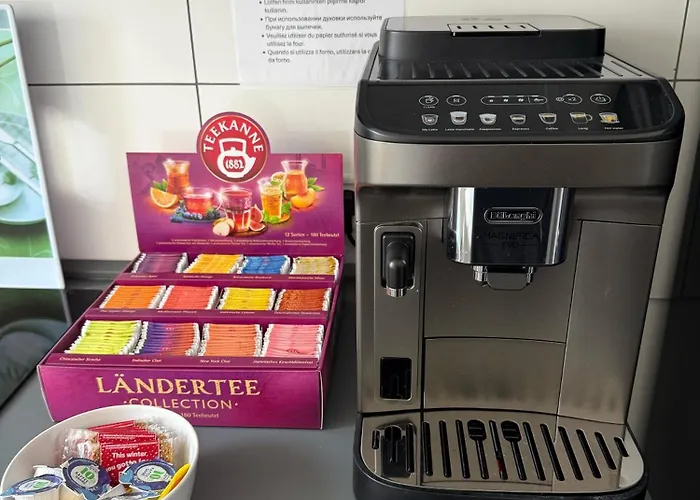 Freshly Renovated Kitchen Wifi Near Duesseldorf Airport *